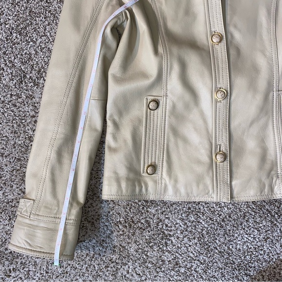 St. John Sport Leather Jacket in Tan / Cream Size Small - Picture 11 of 15